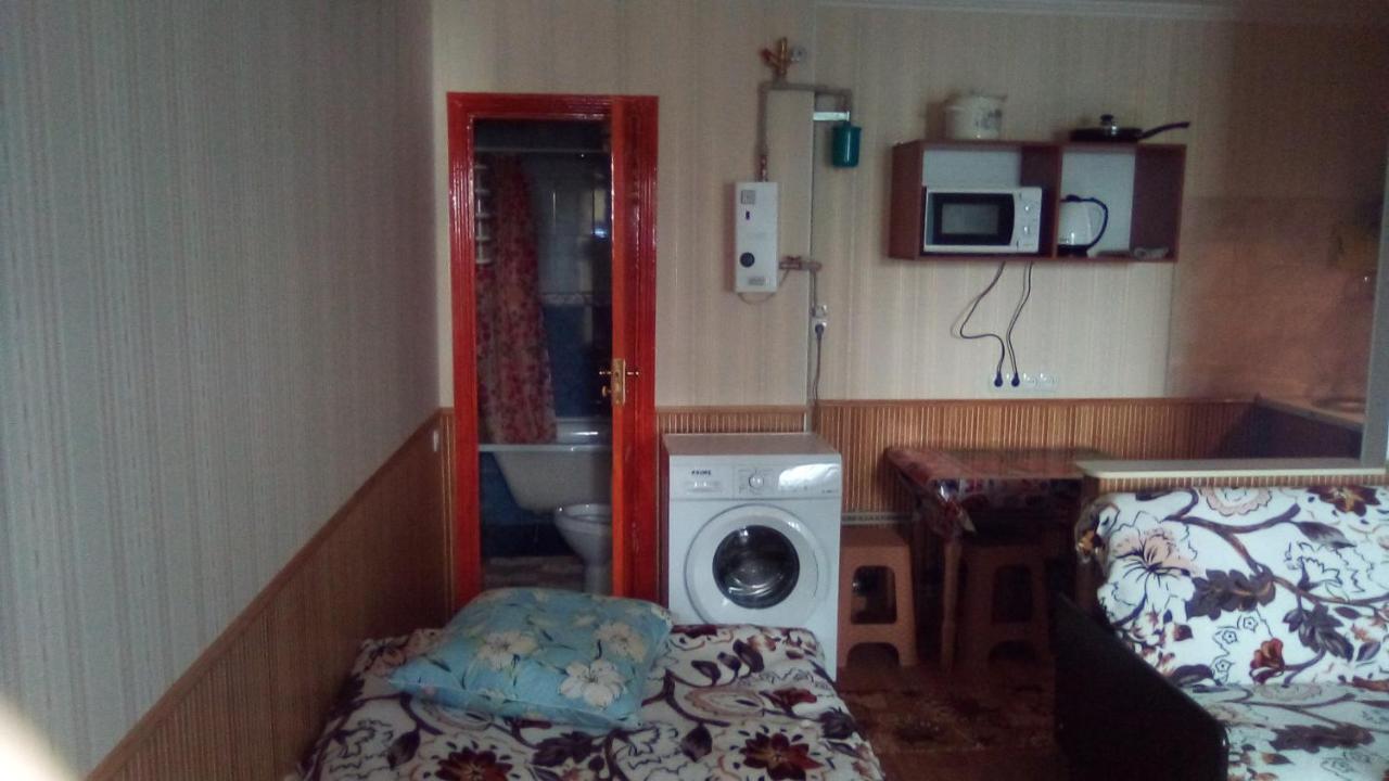 1-Я Слободская, 17А, Угол Проспекта Центрального, 3 Дивана, Wi-Fi, Отдельный Вход. Nikolayev Εξωτερικό φωτογραφία